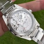 Premium Replica Uhr Omega Seamaster Aqua Terra 220.10.41.21.02.001 silbernes Teak-Zifferblatt mit orangefarbenem Sekundenzeiger 41mm