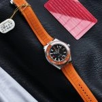 Premium Replica Uhr Omega Seamaster Planet Ocean 217.32.42.21.01.004 Edelstahl mit orangefarbenem Kautschukband 42mm