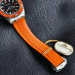 Premium Replica Uhr Omega Seamaster Planet Ocean 217.32.42.21.01.004 Edelstahl mit orangefarbenem Kautschukband 42mm
