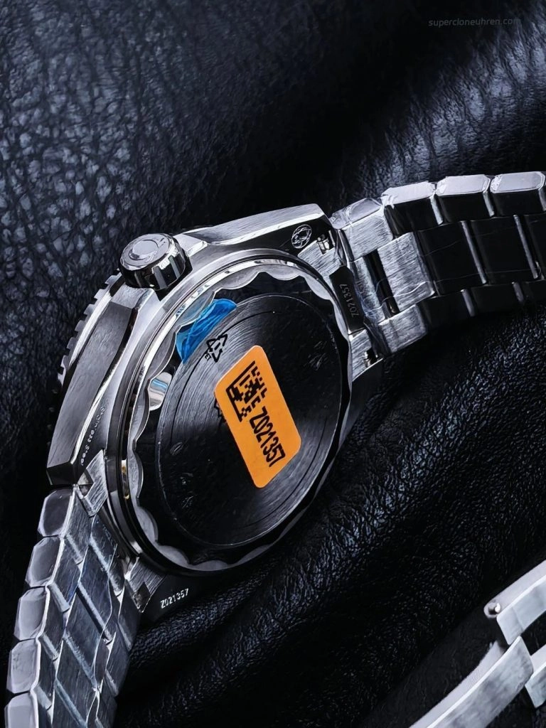 Super Clone Omega Seamaster Planet Ocean 217.30.42.21.01.003 mit orangefarbener Lünette 42 mm
