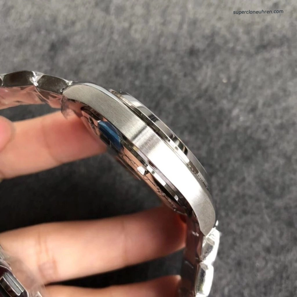 Premium Replica Uhr Omega Seamaster 231.10.42.21.06.001 graues Zifferblatt Edelstahlband 41,5 mm