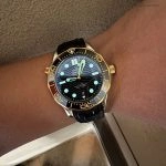 Premium Replica Uhr Omega Seamaster 210.22.42.20.01.001 in Bicolor Schwarz 42mm