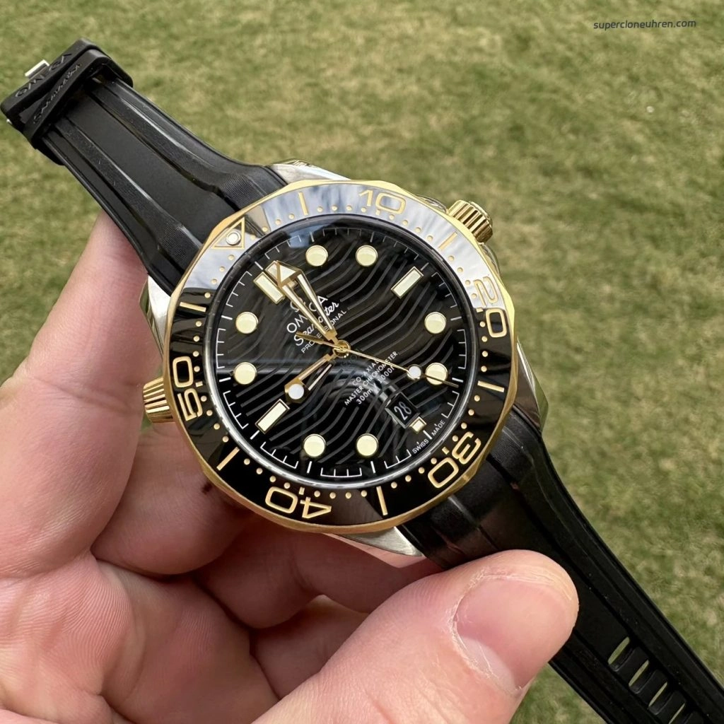 Premium Replica Uhr Omega Seamaster 210.22.42.20.01.001 in Bicolor Schwarz 42mm