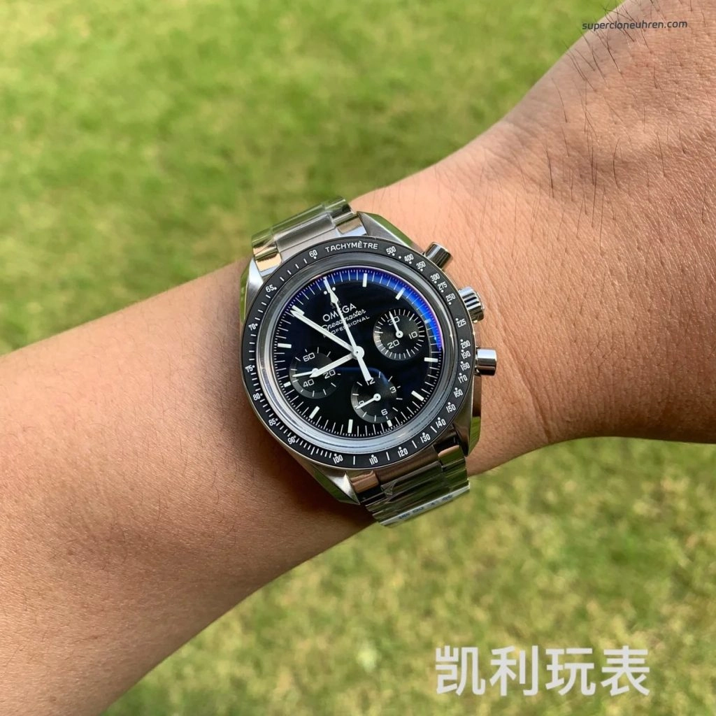 Premium Replica Uhr Omega Speedmaster 310.30.42.50.01.002 mit Stahlband 42 mm