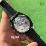 Super Clone Omega Speedmaster 311.92.44.51.01.004 mit Keramikgehäuse und Lederband 44,25 mm