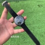 Super Clone Omega Speedmaster 311.92.44.51.01.004 mit Keramikgehäuse und Lederband 44,25 mm