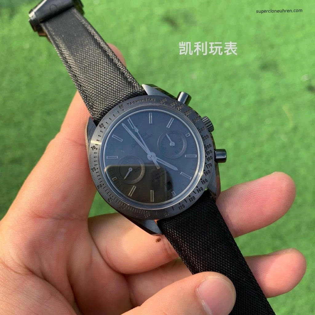 Premium Replica Uhr Omega Speedmaster 311.92.44.51.01.005 Schwarzes Keramikgehäuse 44,25 mm