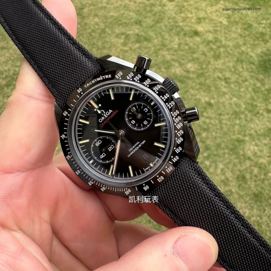 1:1 Super Clone Uhr Omega Speedmaster 311.92.44.51.01.003 Schwarzes Keramikgehäuse 44,25 mm