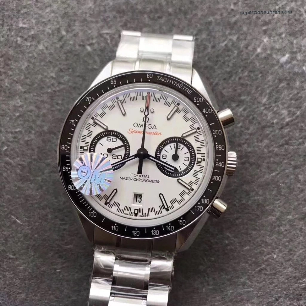 Premium Replica Uhr Omega Speedmaster 329.30.44.51.04.001 weißes Zifferblatt 44,25mm