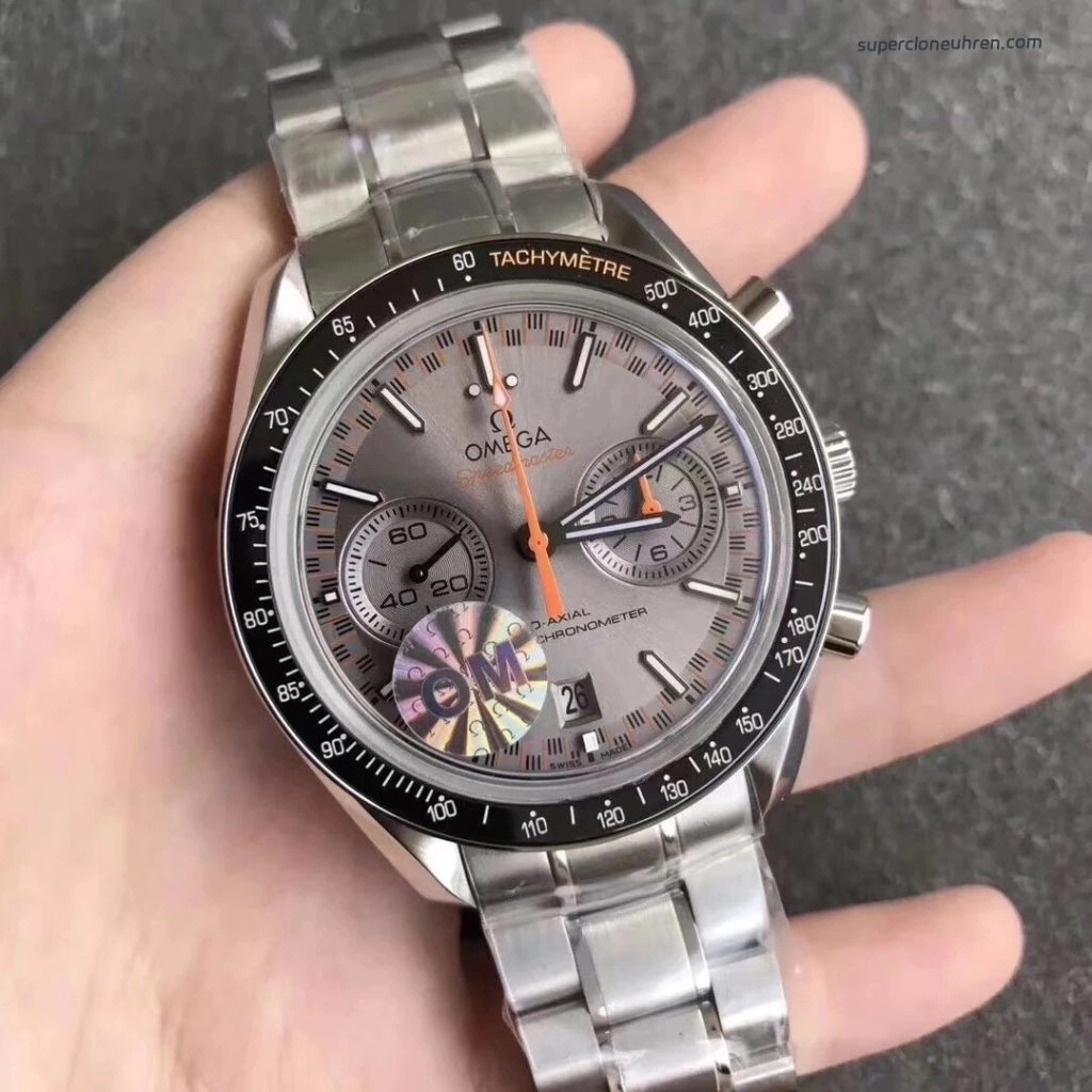 1:1 Super Clone Uhr Omega Speedmaster 329.30.44.51.06.001 graues Zifferblatt mit Stahlband 44,25 mm