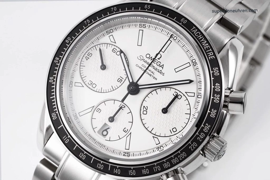 Premium Replica Uhr Omega Speedmaster 326.30.40.50.02.001 Chronograph mit Stahlband 40 mm