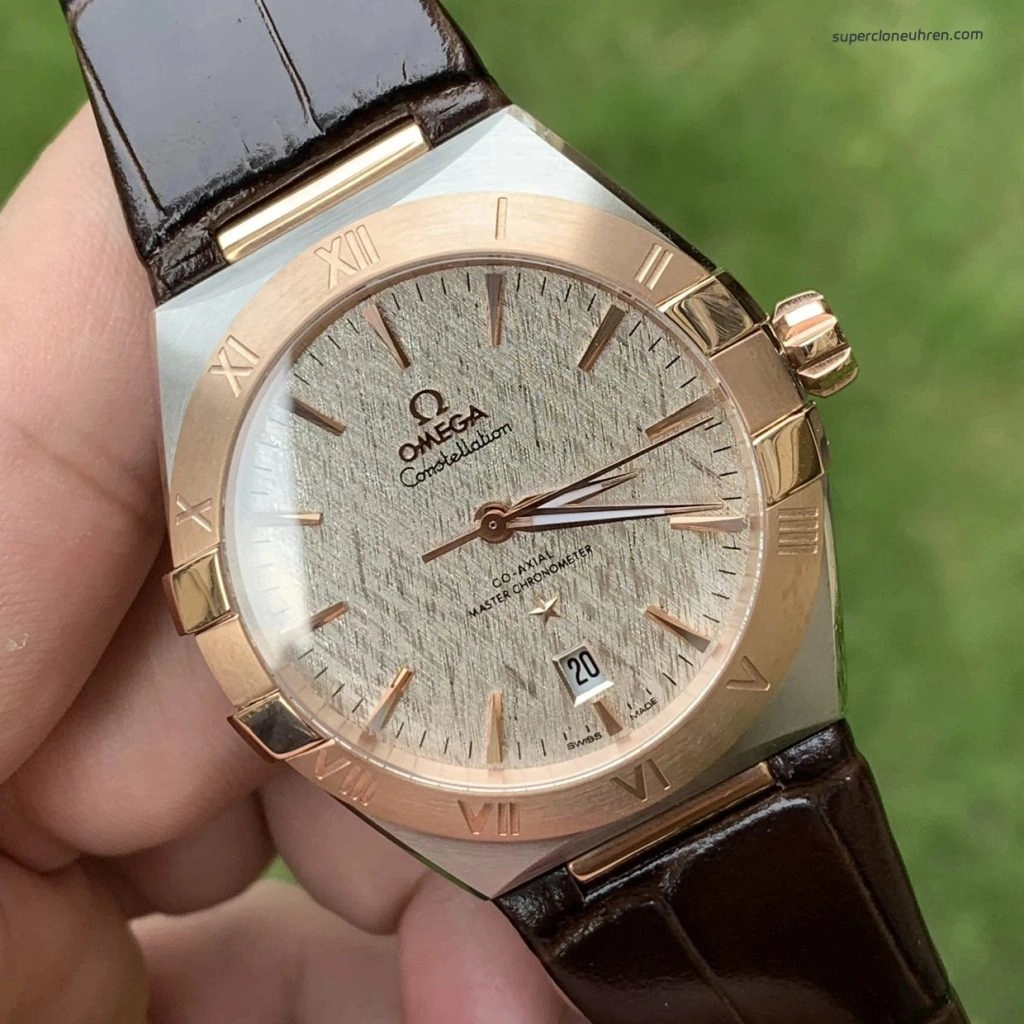 Super Clone Omega Constellation 131.23.39.20.02.001 Bicolor Roségold 39 mm