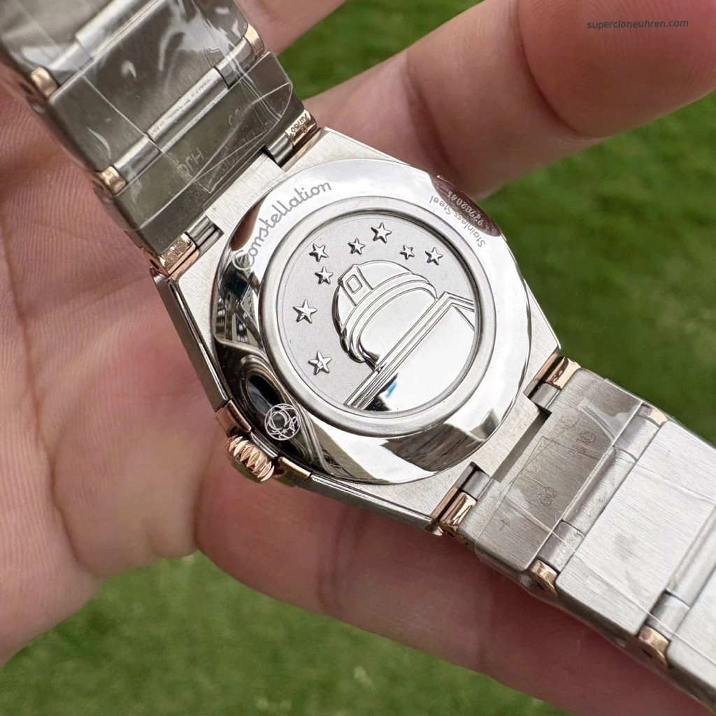 Premium Replica Uhr Omega Constellation 131.20.28.60.55.001 mit Perlmuttzifferblatt in Roségold 28 mm