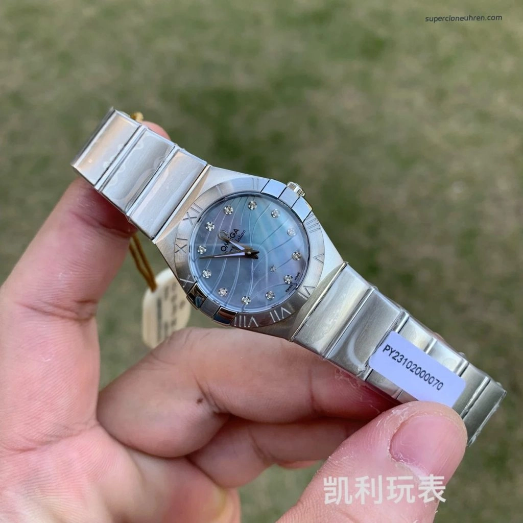 Premium Replica Uhr Omega Constellation 123.10.27.60.57.001 Perlmuttzifferblatt mit Diamantindizes 27mm