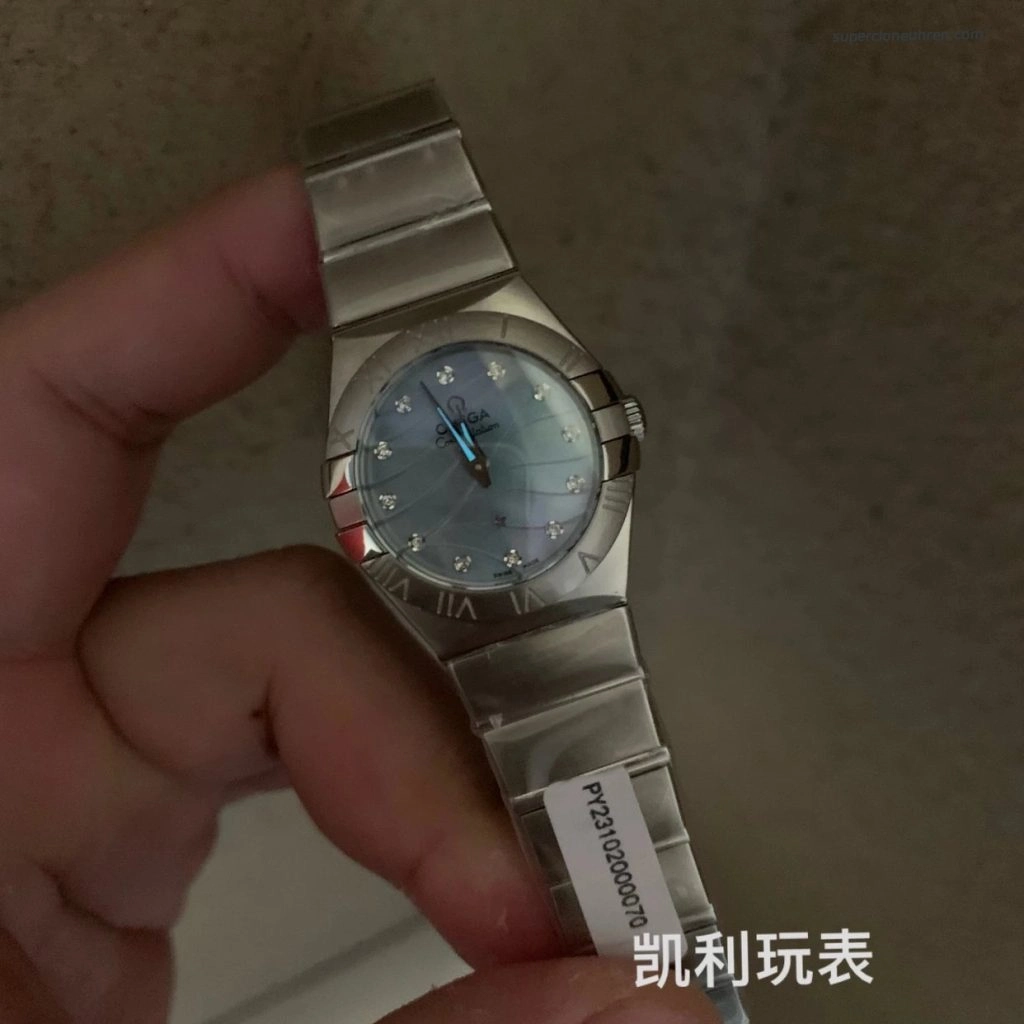 Premium Replica Uhr Omega Constellation 123.10.27.60.57.001 Perlmuttzifferblatt mit Diamantindizes 27mm