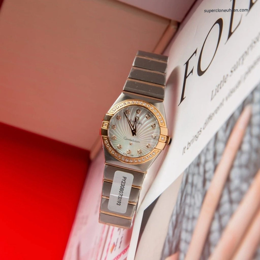 Premium Replica Uhr Omega Constellation 123.25.27.60.55.006 Roségold mit Diamantbesatz 27 mm