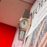 Premium Replica Uhr Omega Constellation 123.25.27.60.55.006 Roségold mit Diamantbesatz 27 mm