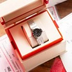 Premium Replica Uhr Omega Constellation 123.10.27.60.51.002 Edelstahl mit Diamantbesatz 27mm