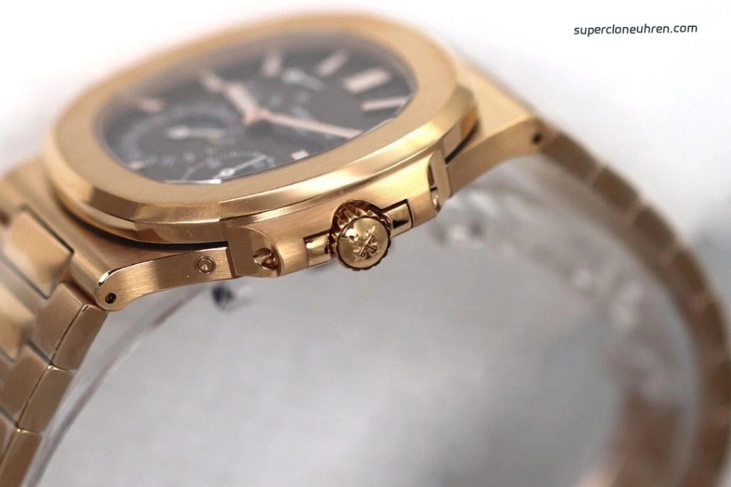 Premium Replica Uhr Patek Philippe Nautilus 5712/1R-001 Roségold mit braunem Zifferblatt 40mm