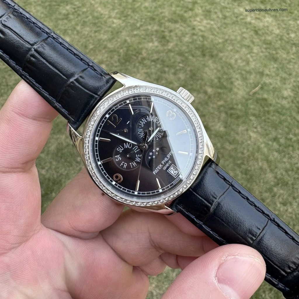 Premium Replica Uhr Patek Philippe Komplikationen 5147G-001 mit Diamantlünette 39mm