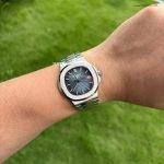 Premium Replica Uhr Patek Philippe Nautilus 5811/1G-001 satiniertem Edelstahl 41 mm