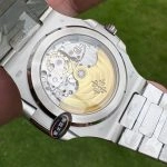 Premium Replica Uhr Patek Philippe Nautilus 5811/1G-001 satiniertem Edelstahl 41 mm