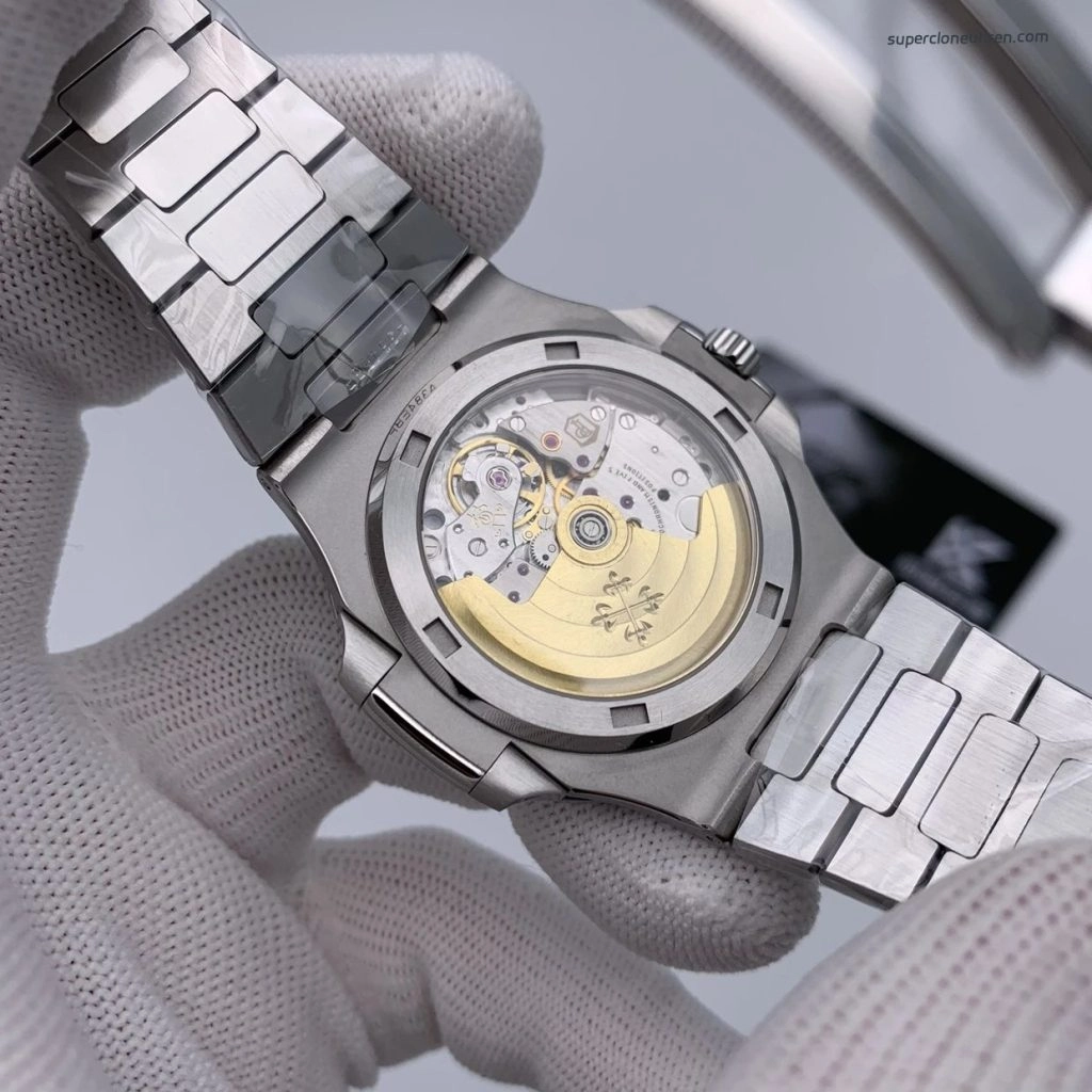 Premium Replica Uhr Patek Philippe Nautilus 5711/1A-014 mit grünem Zifferblatt aus Edelstahl 40mm