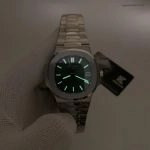 Premium Replica Uhr Patek Philippe Nautilus 5711/1A-014 mit grünem Zifferblatt aus Edelstahl 40mm