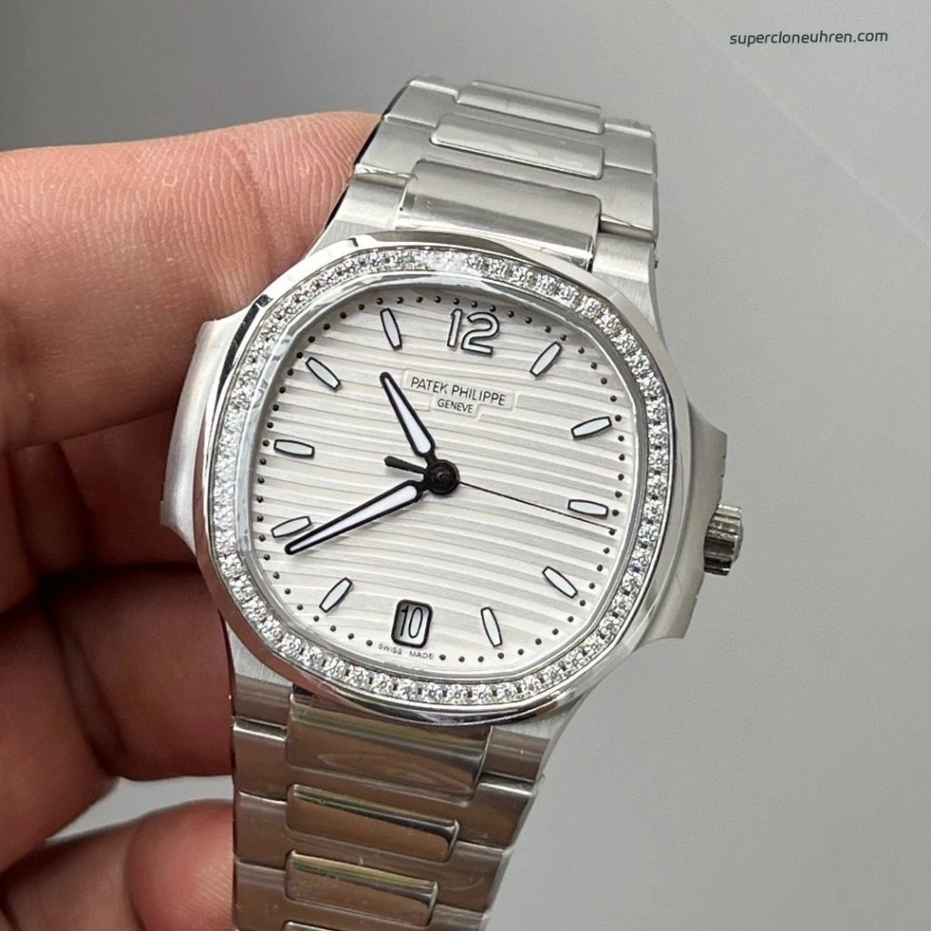 Super Clone Patek Philippe Nautilus 7118/1200A-010 Edelstahl mit Diamantlünette 35,2 mm