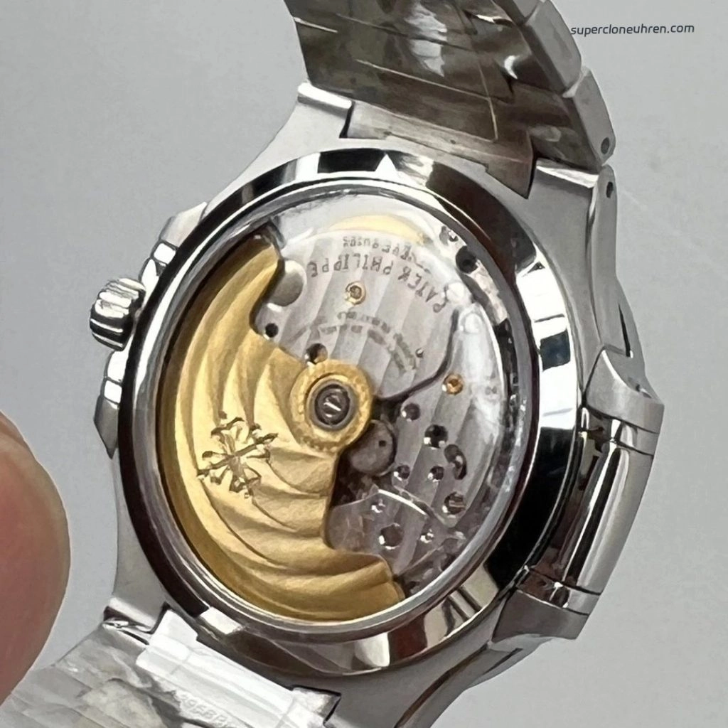 Super Clone Patek Philippe Nautilus 7118/1200A-010 Edelstahl mit Diamantlünette 35,2 mm