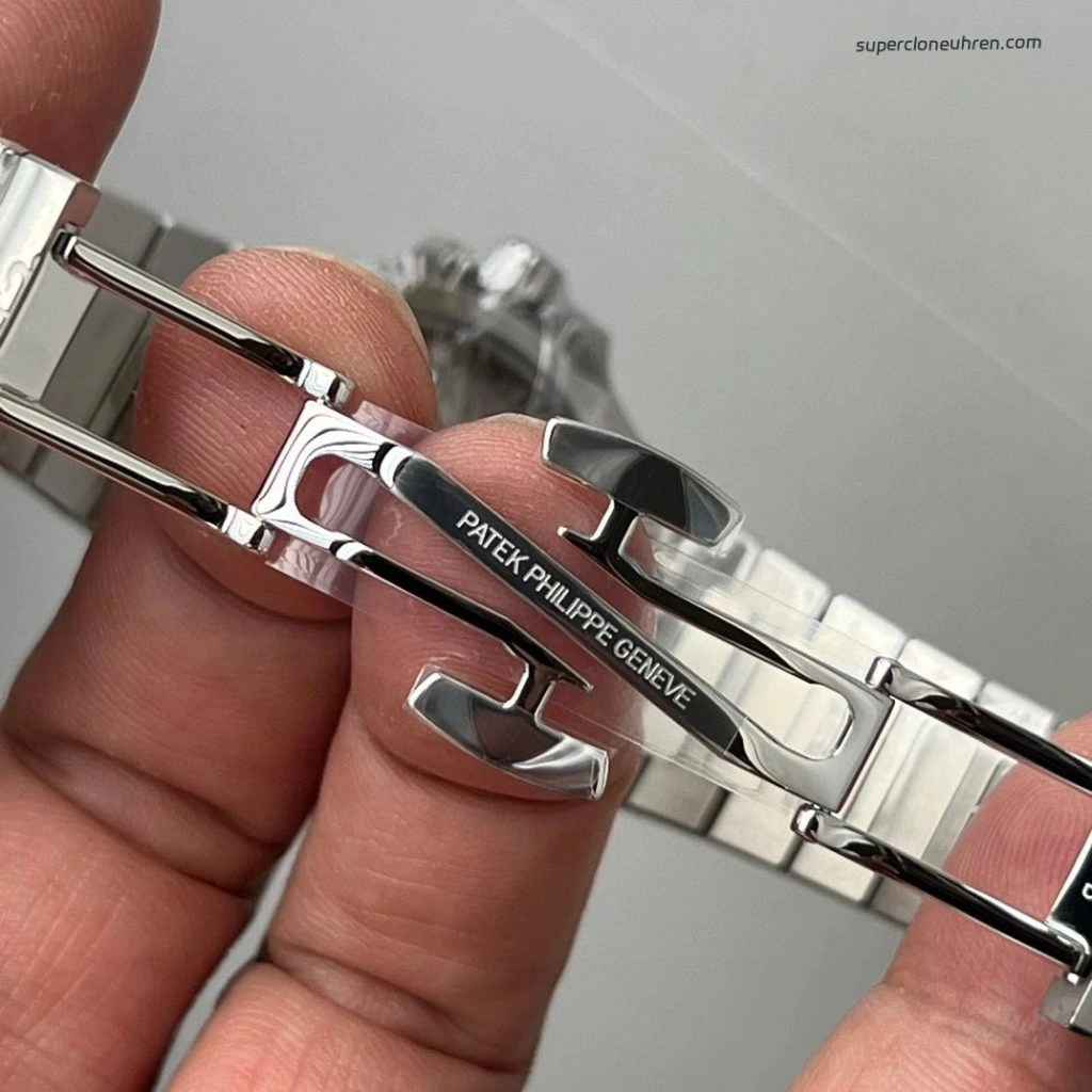 Super Clone Patek Philippe Nautilus 7118/1200A-010 Edelstahl mit Diamantlünette 35,2 mm