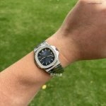 Premium Replica Uhr Patek Philippe Nautilus 5713/1G-010 mit Diamantlünette aus Edelstahl 40mm