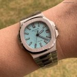 Super Clone Patek Philippe Nautilus 5711/1A-018 mit blauem Zifferblatt und Edelstahlarmband 40 mm
