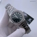 Premium Replica Uhr Patek Philippe Nautilus 5711/1300A-001 mit Baguette-Diamantlünette 40mm