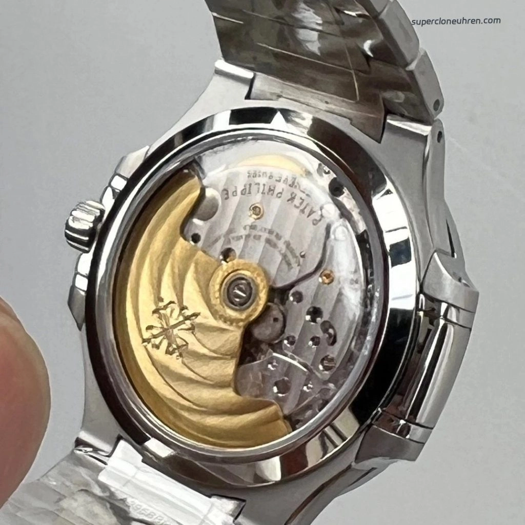 Premium Replica Uhr Patek Philippe Nautilus 7118/1A-011 Edelstahl mit grauem Zifferblatt 35,2 mm