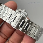 Premium Replica Uhr Patek Philippe Nautilus 7118/1200A-001 mit Diamantlünette 35,2 mm
