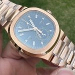 Premium Replica Uhr Patek Philippe Nautilus 5990/1R-001 Roségold blaues Zifferblatt 40,5mm
