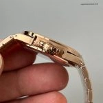 Premium Replica Uhr Patek Philippe Nautilus 7118/1200R-010 Roségold mit Diamantbesatz 35,2 mm