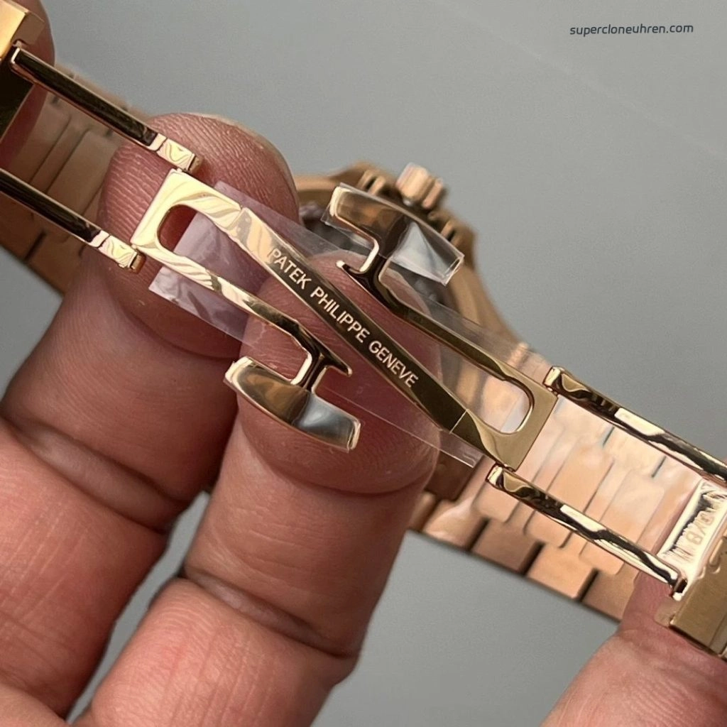 Premium Replica Uhr Patek Philippe Nautilus 7118/1200R-010 Roségold mit Diamantbesatz 35,2 mm