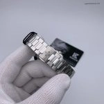 Premium Replica Uhr Patek Philippe Nautilus 7118/1A-010 mit silbernem Zifferblatt 35,2 mm