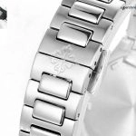 Premium Replica Uhr Patek Philippe Nautilus 7010/1G-011 aus Edelstahl mit Diamantbesatz 32 mm