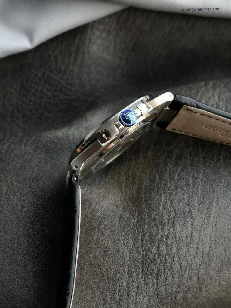 Super Clone Patek Philippe Nautilus 5711G-001 mit ultraflachem Edelstahlgehäuse und Lederarmband 40 mm