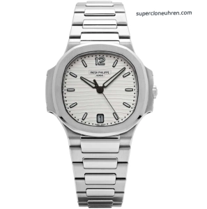 Premium Replica Uhr Patek Philippe Nautilus 7118/1A-010 mit silbernem Zifferblatt 35,2 mm
