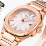 Premium Replica Uhr Patek Philippe Nautilus 7010/1R-011 Roségold mit Diamantbesatz 32 mm