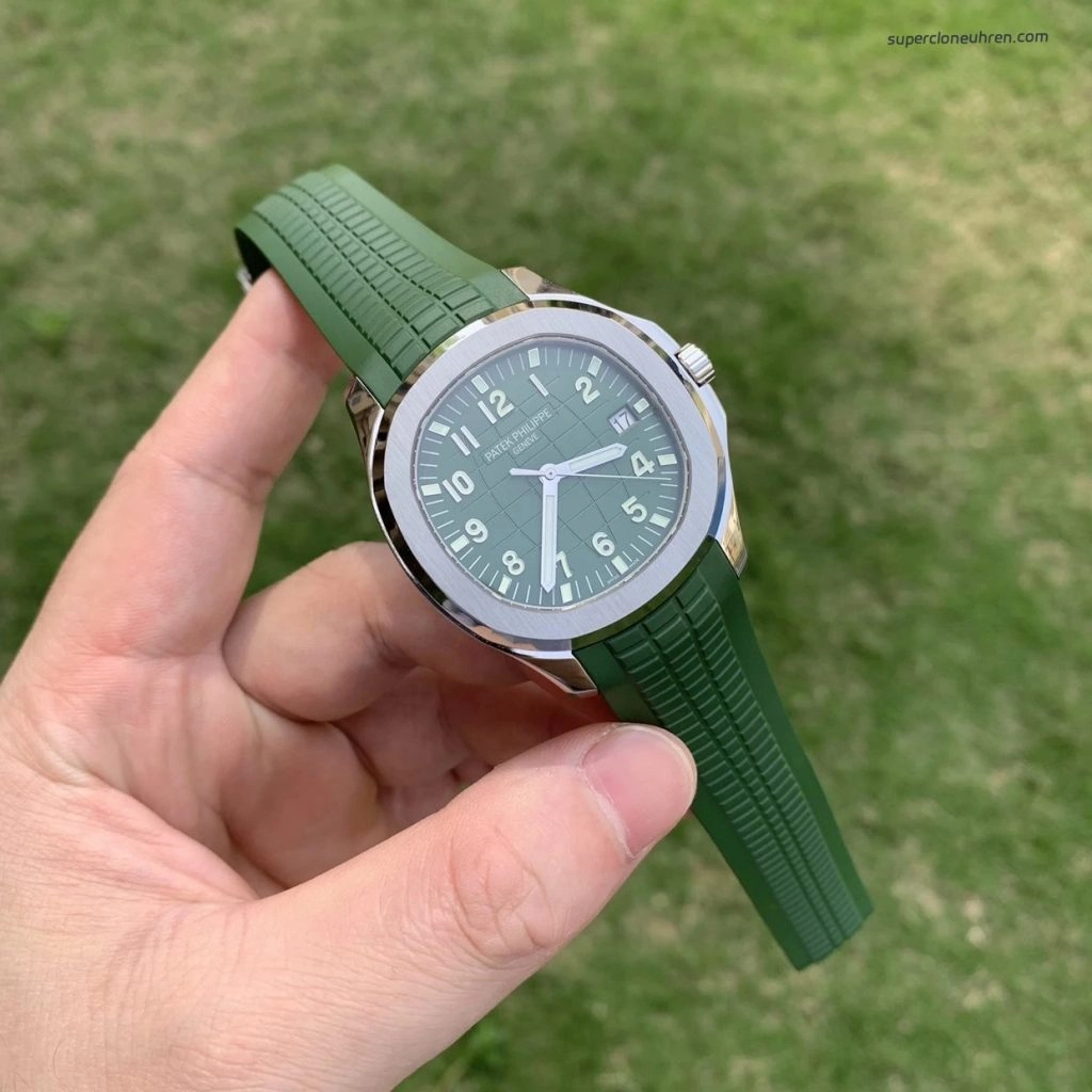 1:1 Super Clone Uhr Patek Philippe Aquanaut 5168G-010 Grünes Zifferblatt 42mm
