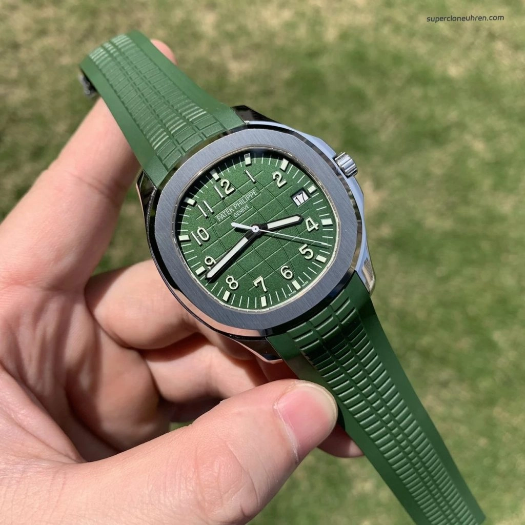 1:1 Super Clone Uhr Patek Philippe Aquanaut 5168G-010 Grünes Zifferblatt 42mm