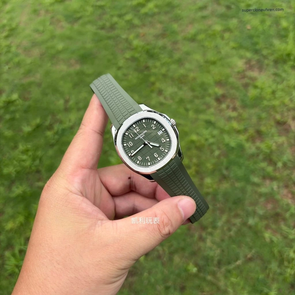 1:1 Super Clone Uhr Patek Philippe Aquanaut 5168G-010 Grünes Zifferblatt Fluorkautschuk Armband 42mm