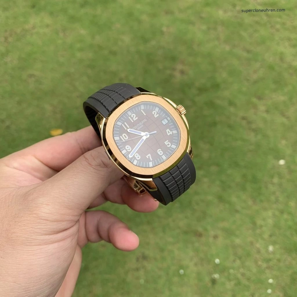 Premium Replica Uhr Patek Philippe Aquanaut 5167R-001 Roségold 40 mm