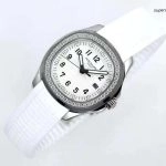 Premium Replica Uhr Patek Philippe Aquanaut 5267/200A-010 mit Diamantlünette und Kautschukband 38,8mm
