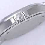 Premium Replica Uhr Patek Philippe Aquanaut 5267/200A-010 mit Diamantlünette und Kautschukband 38,8mm